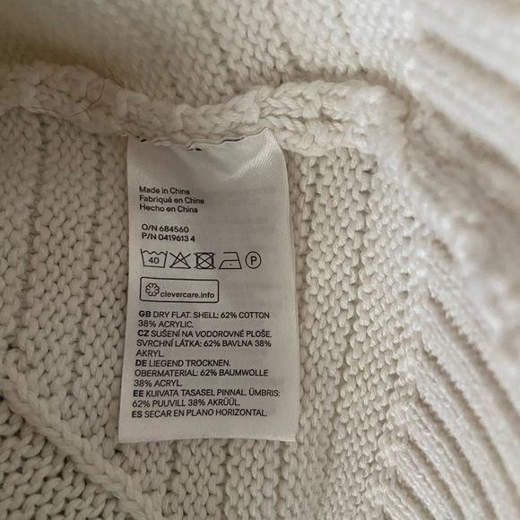 H&M Cream Cable Knit Sweater - Picture 5 of 5